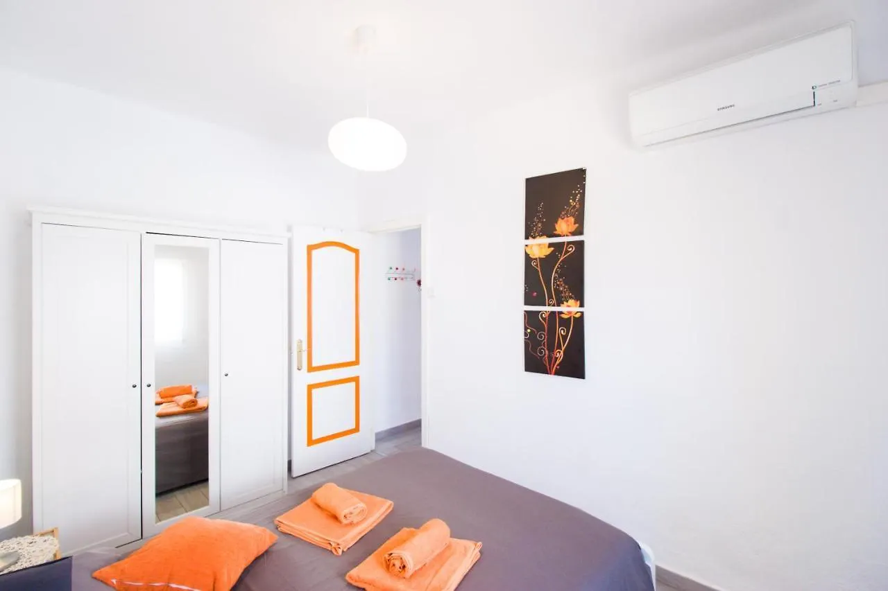 Bollywood Style Apartment 4Th Floor By Stairs 말라가 0*,